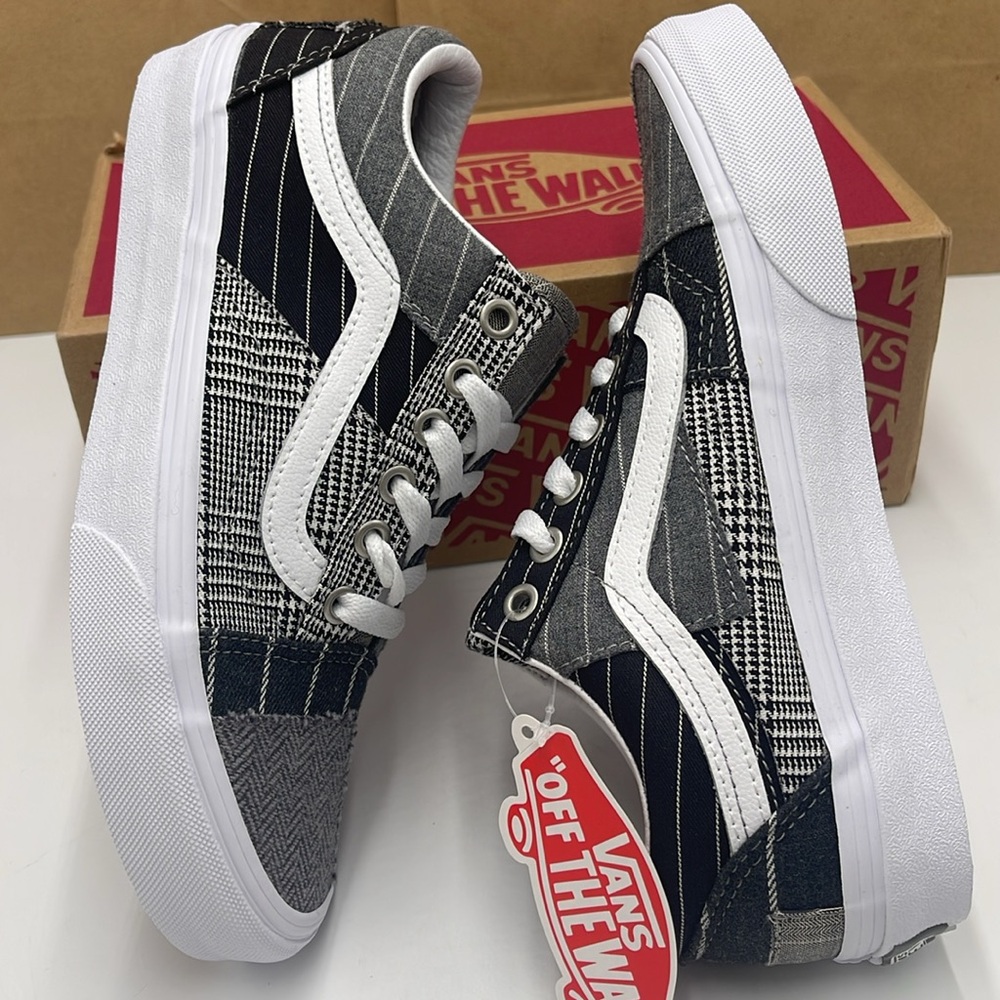 Vans WMNS Black and Gray Sneakers Old Skool Patchwork 
Conference Call Suiting - Picture 11 of 16